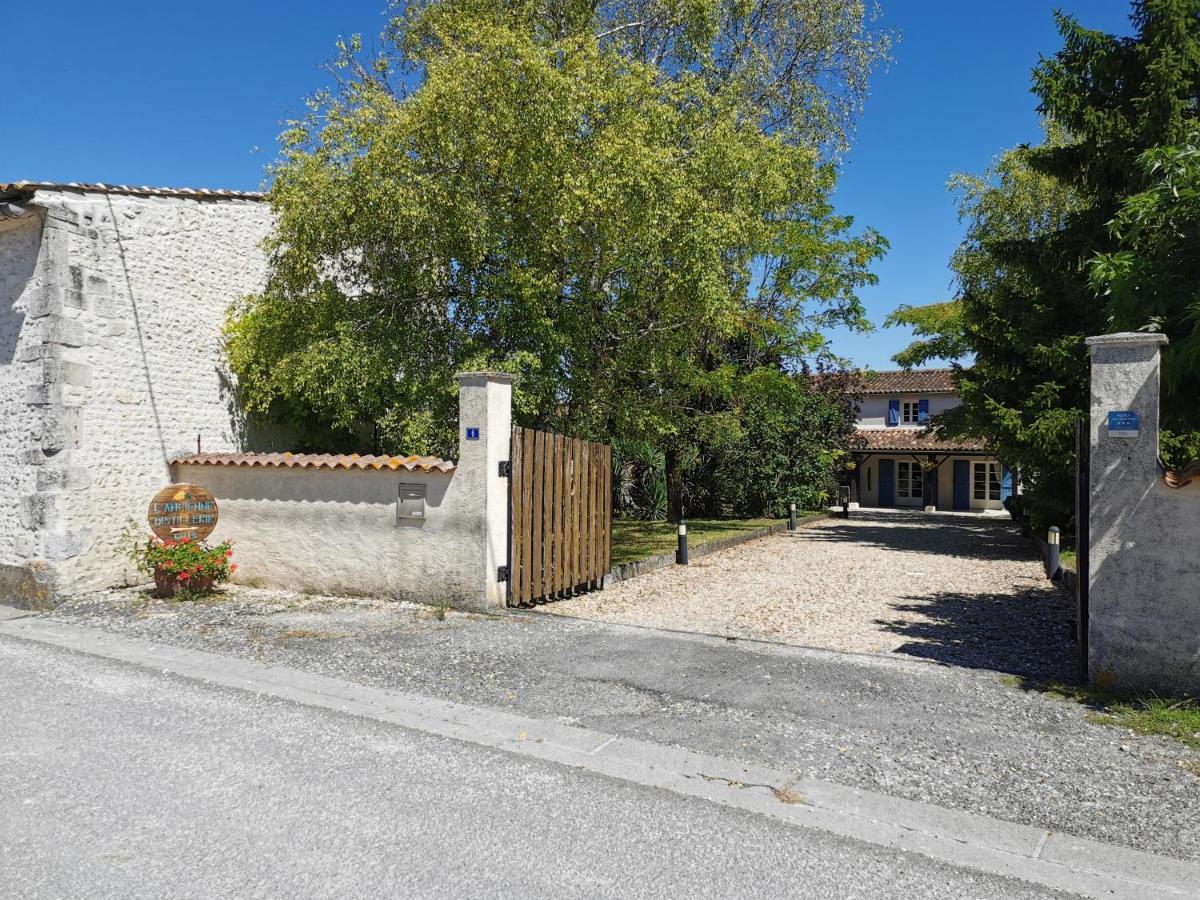 L'Ancienne Distillerie Segonzac Kültér fotó